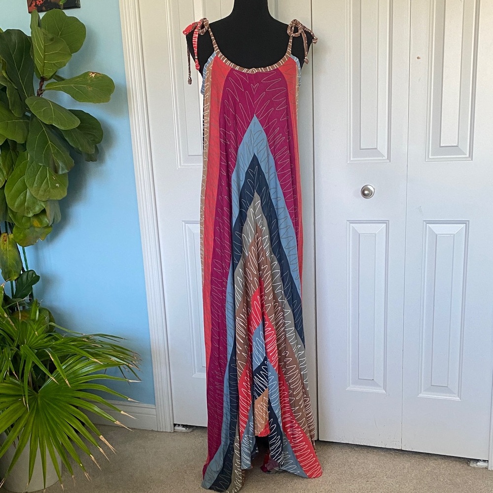 Beautiful French Connection Size 8 Colorful Patterned Maxi Dress
